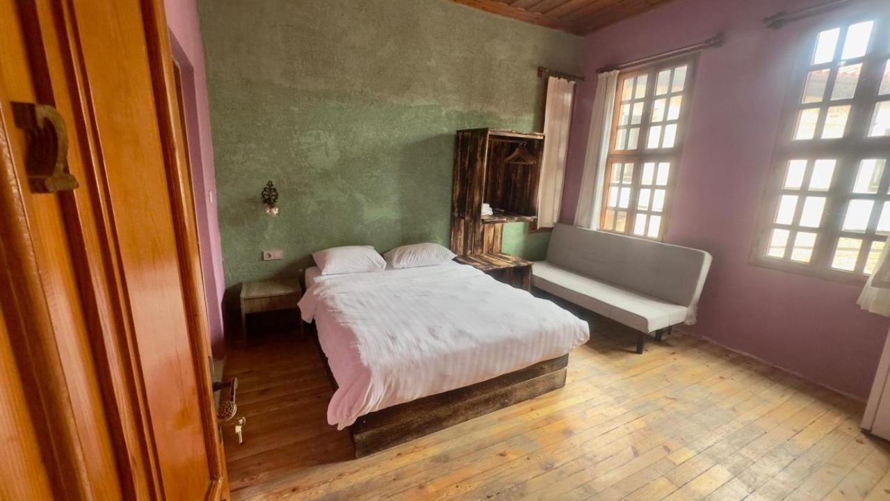 Otel Wood House Antalya Eksteriør bilde