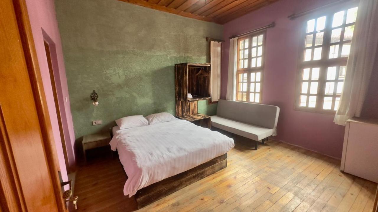 Otel Wood House Antalya Eksteriør bilde