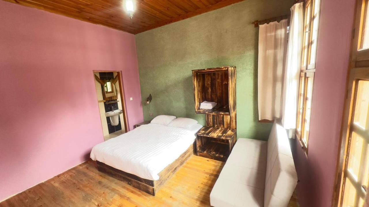 Otel Wood House Antalya Eksteriør bilde