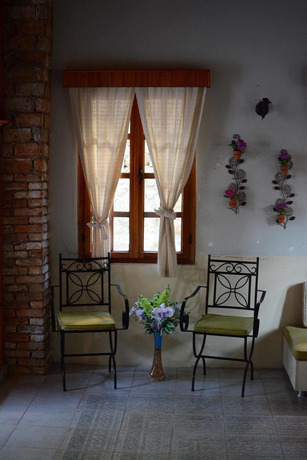 Otel Wood House Antalya Eksteriør bilde