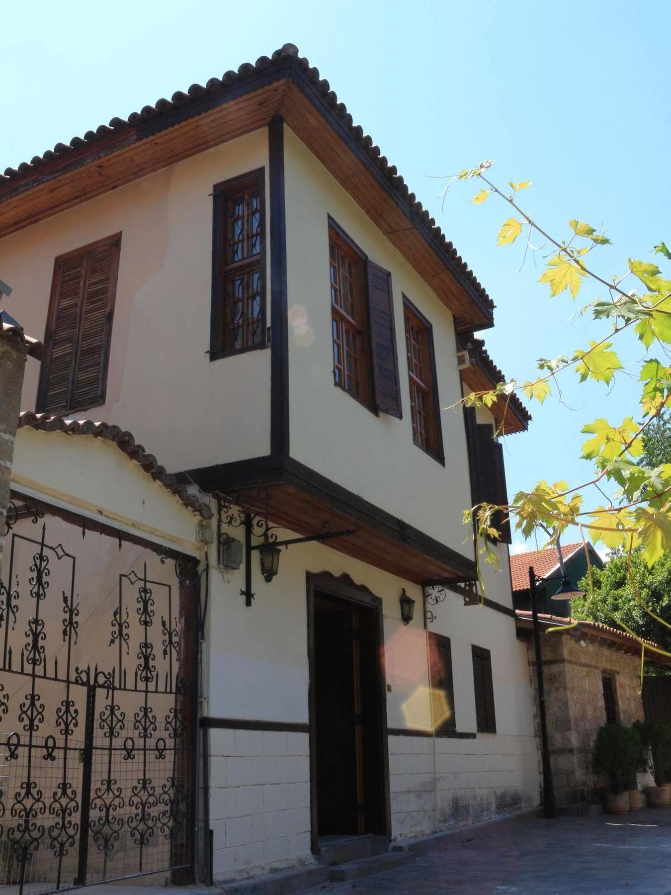 Otel Wood House Antalya Eksteriør bilde